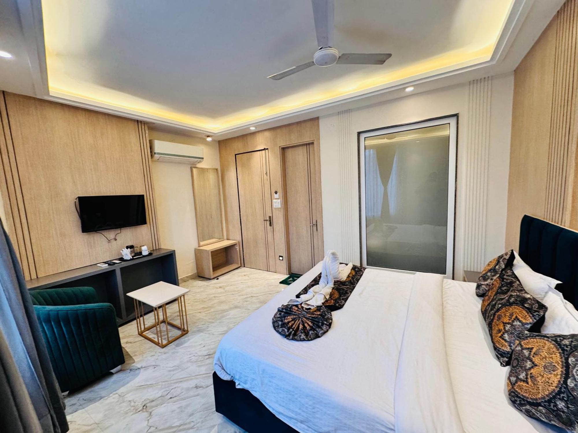 Hotel 51 Amritsar Ngoại thất bức ảnh